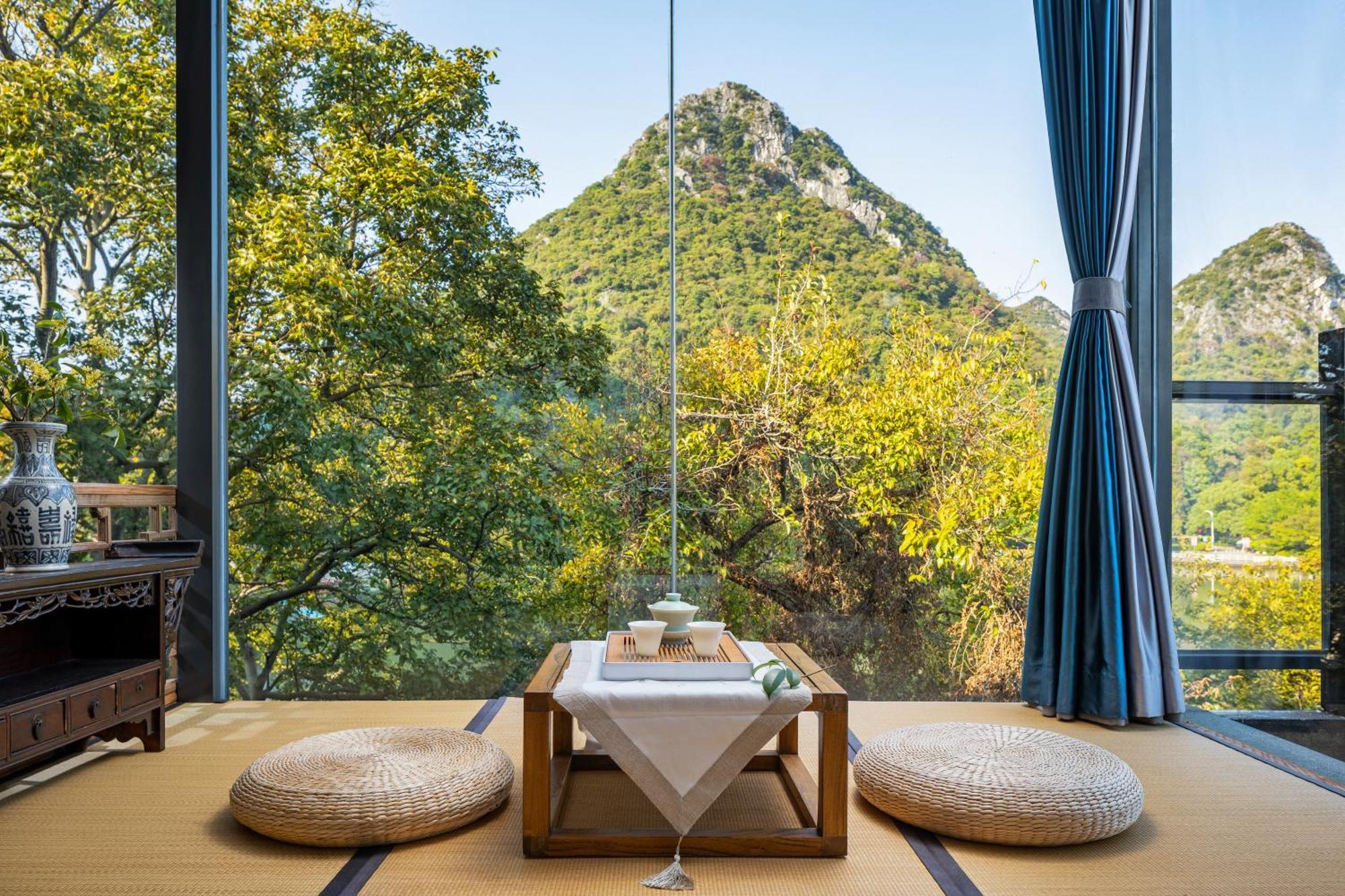 Guilin Heshe Lakeside Resort-Free Pick Up Service Stay Two Nights Exteriör bild