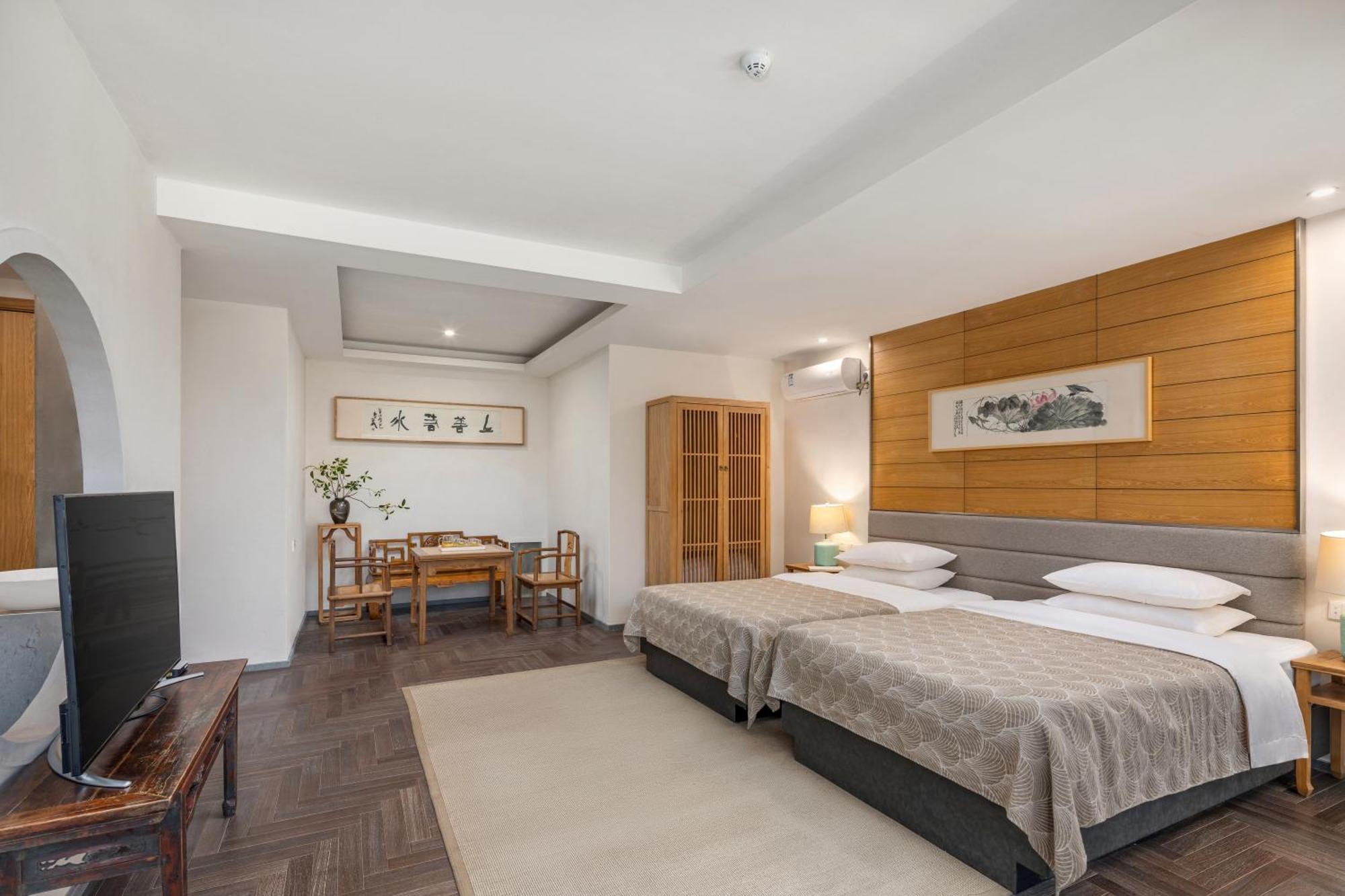 Guilin Heshe Lakeside Resort-Free Pick Up Service Stay Two Nights Exteriör bild